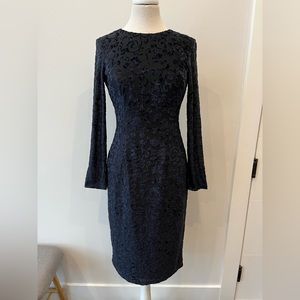 Maggy London Navy Blue Velvet Long Sleeve Dress - Size 6